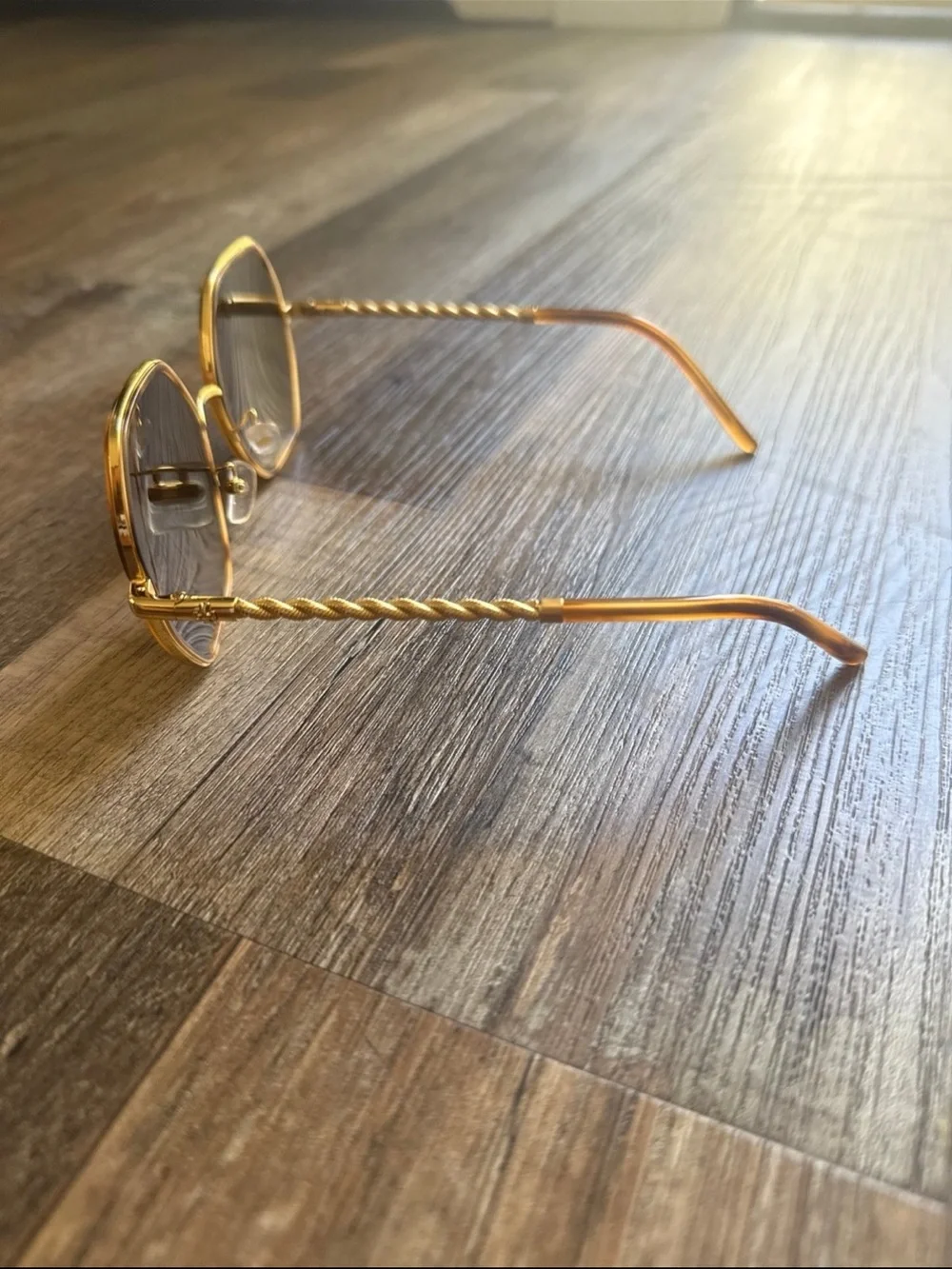 Torry Burch Sunglasses (NWOT)